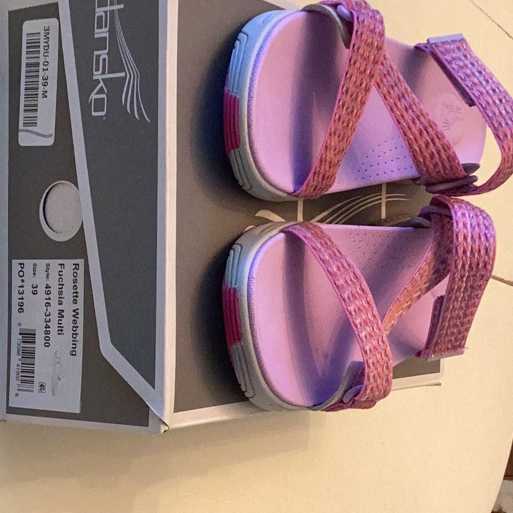 EUC Dansko Sandals 39